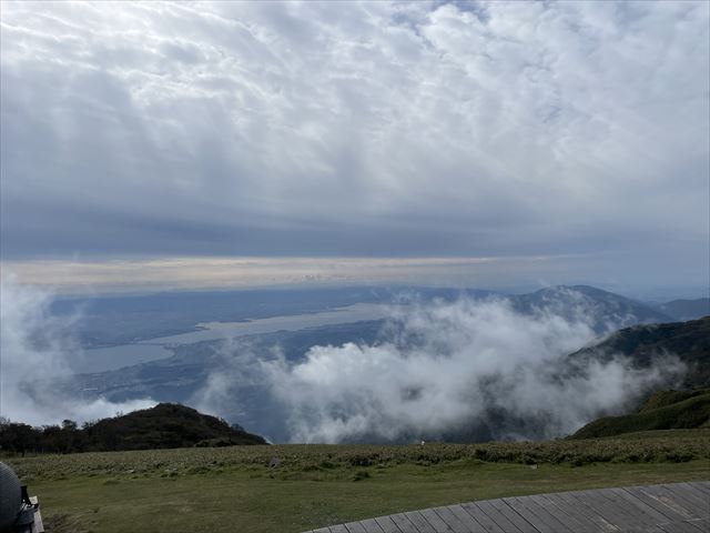 山頂から琵琶湖
