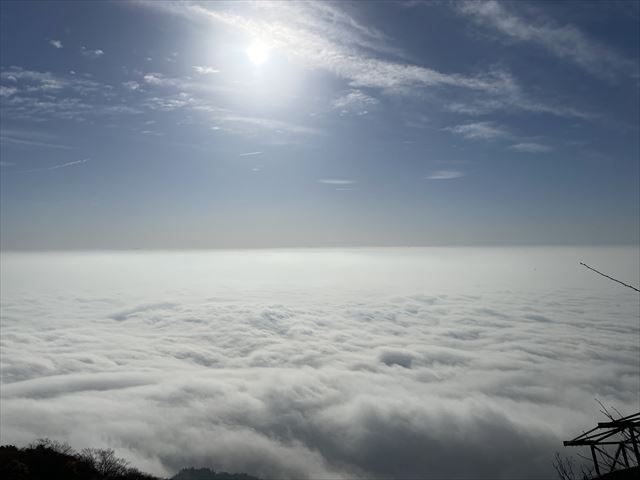 蓬莱山山頂からの雲海