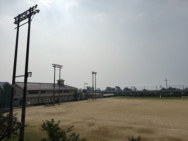 木戸小学校