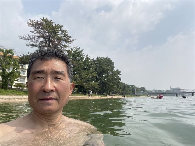 ゴール後の水遊び